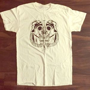 Short sleeve Gildan activewear 100% cotton shirt